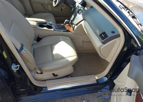 2009 Mercedes-Benz C 300 Luxury 4Matic/Sport 4Matic из США, поврежденный, VIN WDDGF81X09F291073